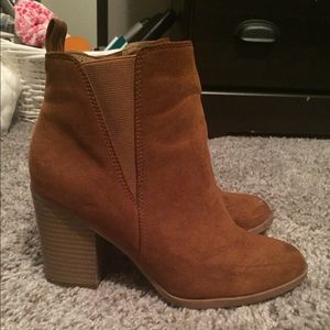 Express suede booty